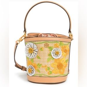 🔥🔥TORY BURCH Robinson Embroidered Straw Bucket Bag